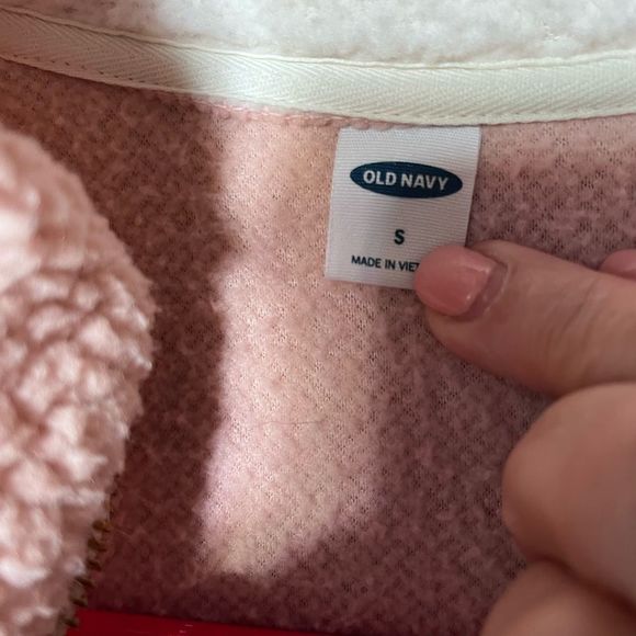 Old Navy sz S pink fuzzy Letter Sweatshirt - Picture 3 of 5